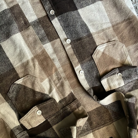 Flannel - Picture 3 of 3